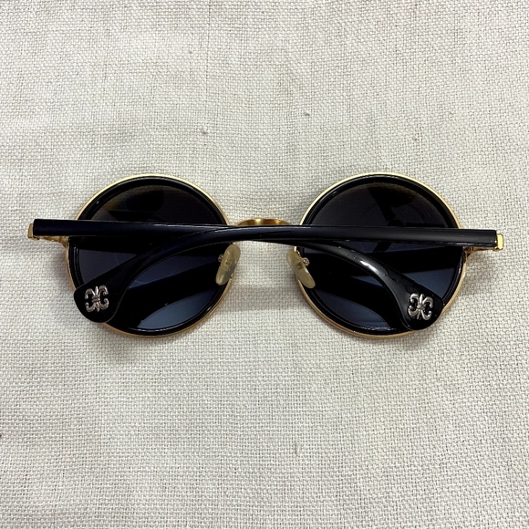 Round Sunglasses, Blue shade - Picture 3 of 3